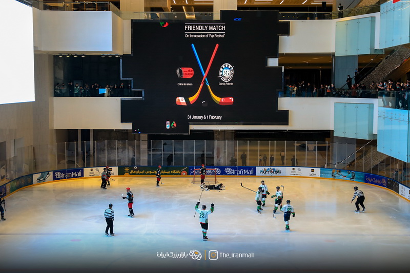وزیر ورزش و جوانان: ایران‌مال چراغ هاکی روی یخ را روشن کرده است